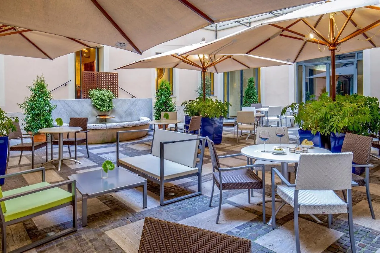 Una Hotels Empire Roma