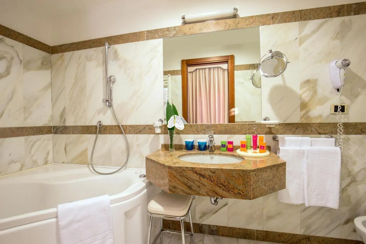 Una Hotels Empire Roma