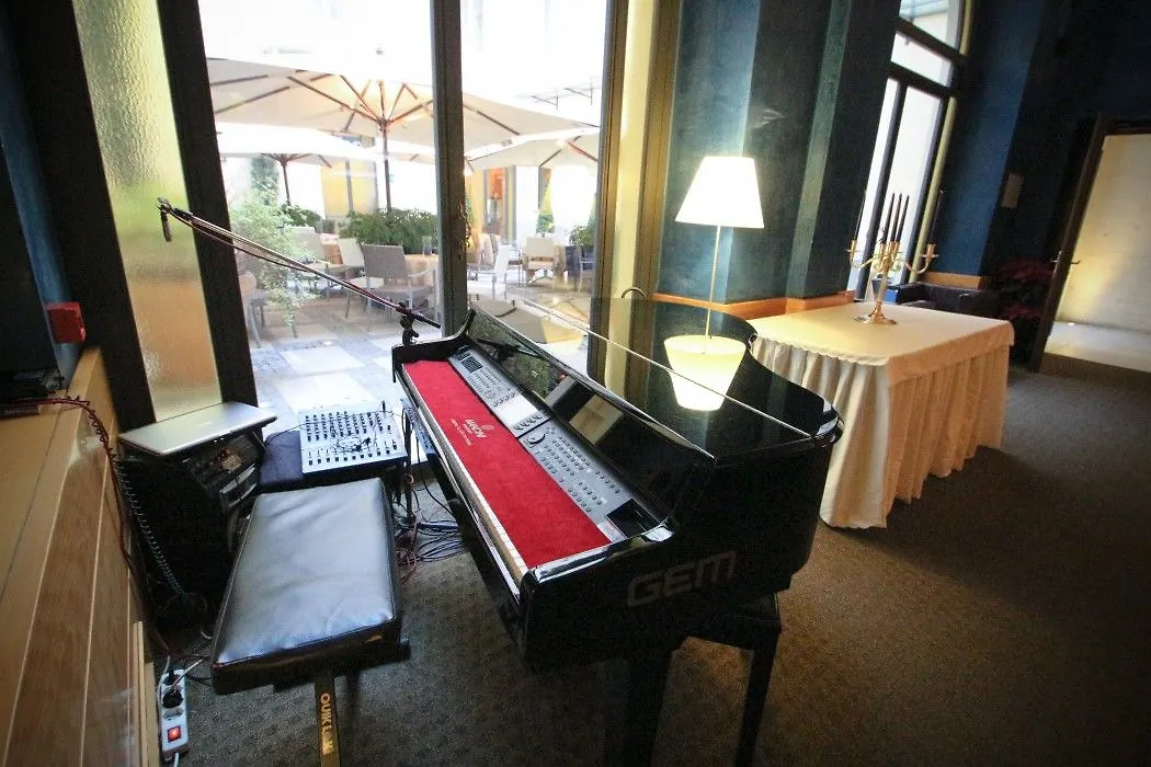 Una Hotels Empire Roma