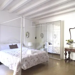 ** Apart-hotel Academia Itália
